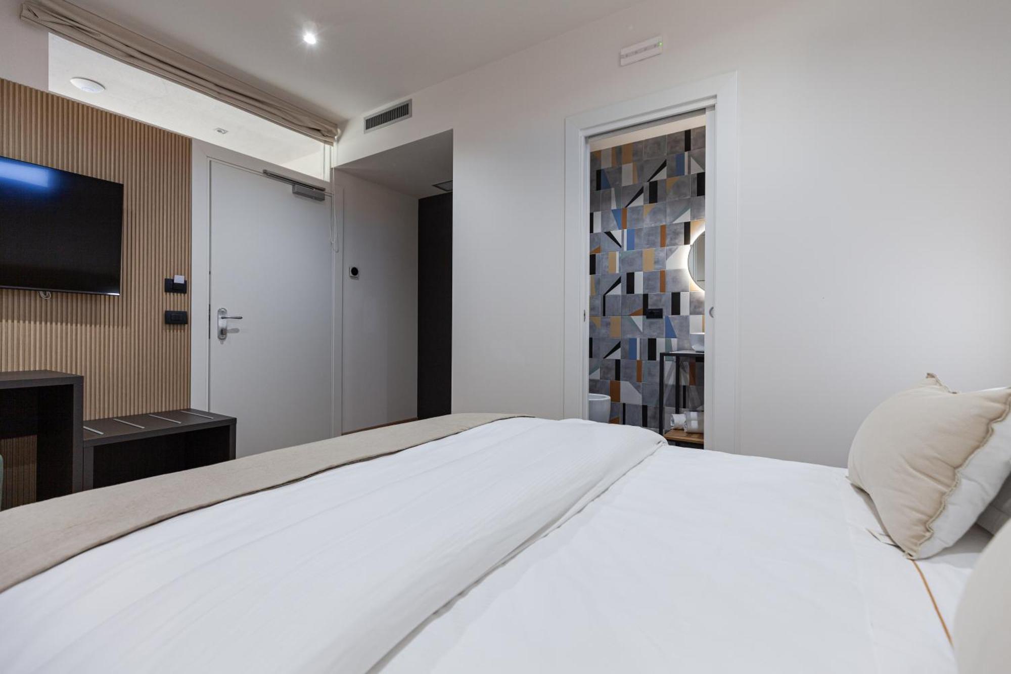 Rh Lifestyle Rooms & Suites Ольбия Экстерьер фото
