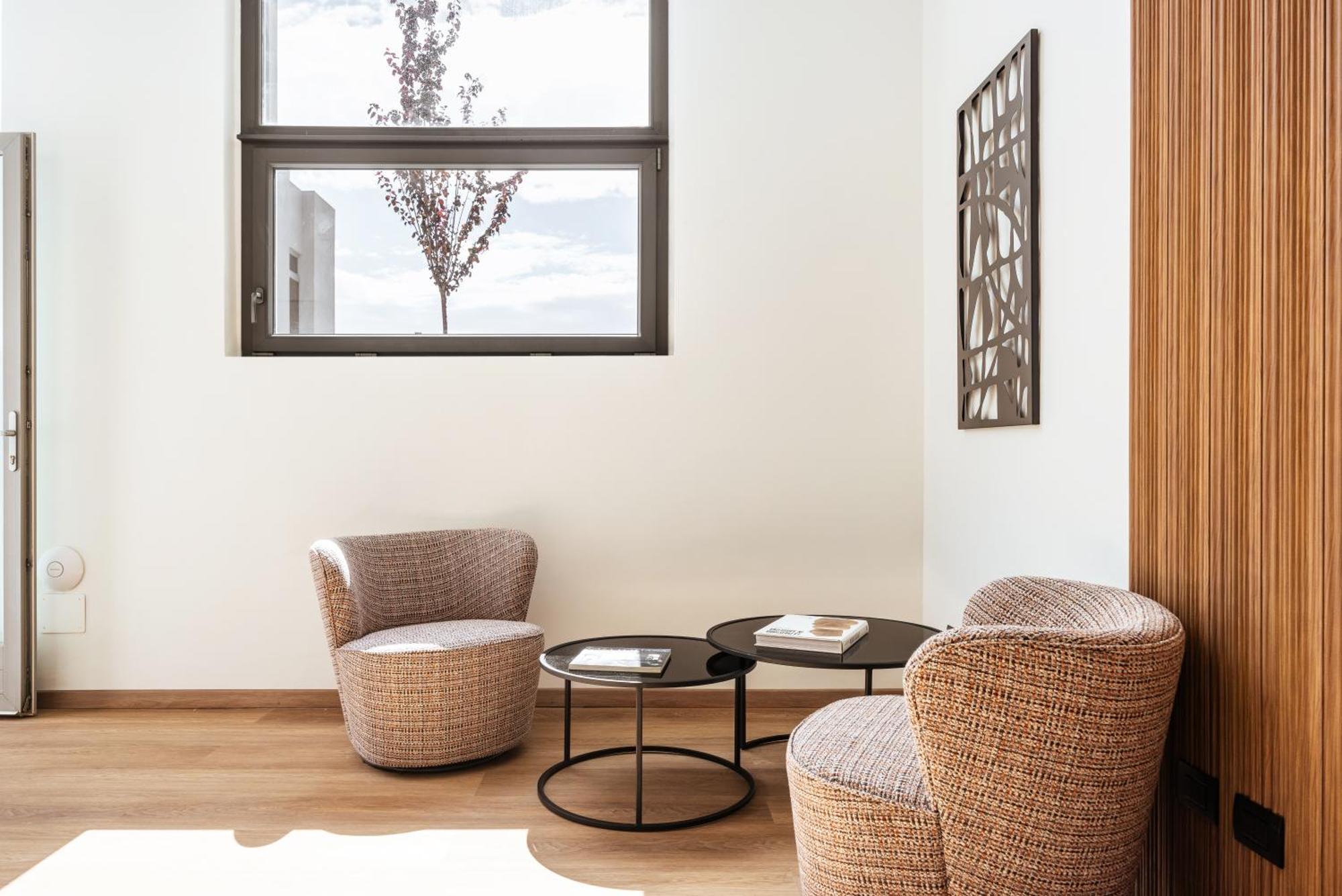 Rh Lifestyle Rooms & Suites Ольбия Экстерьер фото